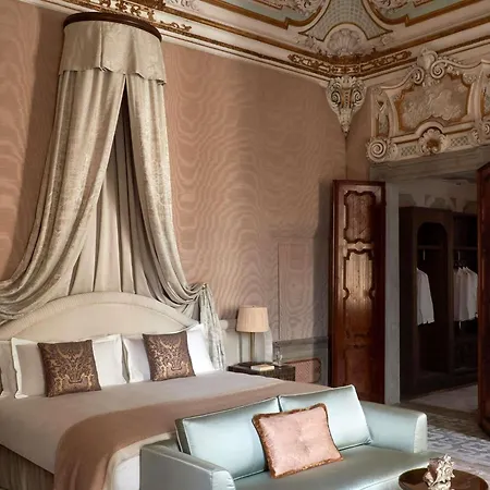 Orient Express 5*