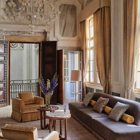 Orient Express 5*