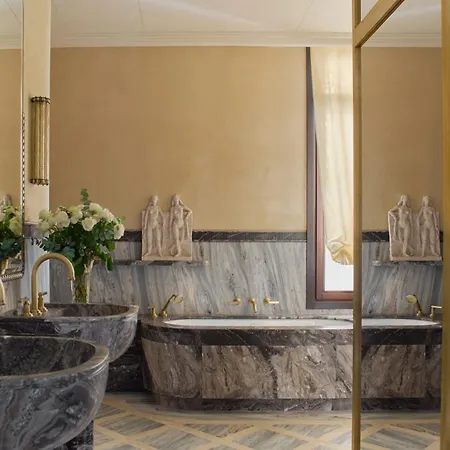 Orient Express Hotel