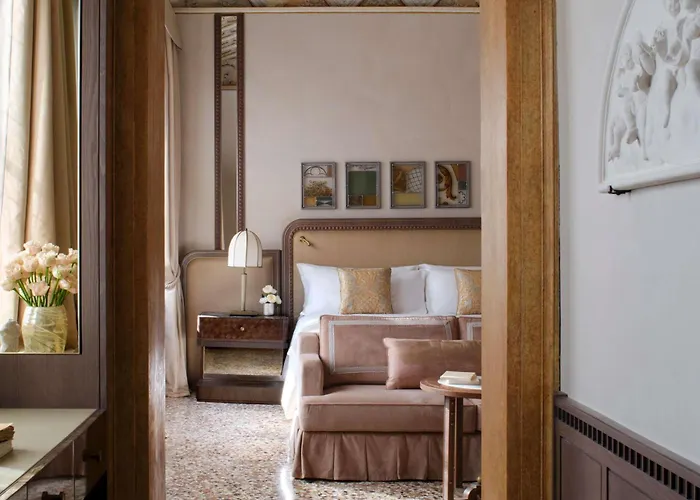 Orient Express Hotel