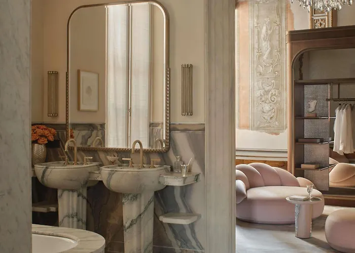 Orient Express Hotel 5*