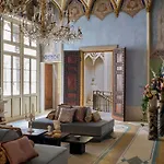 Orient Express Hotel
